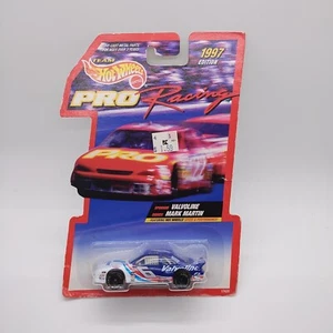 RUOTE CALDE PRO 1:64, NASCAR #6 MARK MARTIN FORD THUNDERBIRD, #17420, (CESTINO #36) - Foto 1 di 2