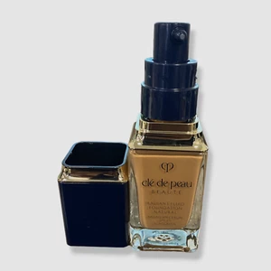 $131 Clé de Peau Beauté Radiant Fluid Foundation Matte B60 Deep Tan Beige - Picture 1 of 4