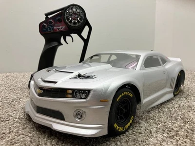 Traxxas 1/16 Camaro VXL Remote Control RC Car - Image 1 of 4