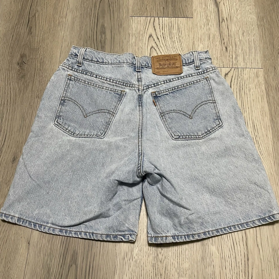 Pantalones cortos vaqueros vintage años 90 Levis 950 naranja lengüeta para mujer talla 13 calce relajado Foto 1 de 4