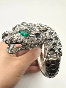Vintage silver tone panther leopard rhinestone clamper Bracelet - Picture 1 of 7