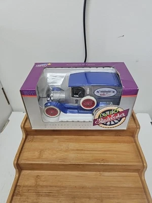 Liberty Classics 1916 Studebaker Die Cast  Foto 1 de 3