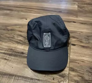Nike Heritage UNISEX Dri-Fit Strapback Golf Cap - Picture 1 of 4