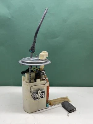 Hyundai Elantra 2008 bomba de combustible 31110-2H000 OEM Foto 1 de 4