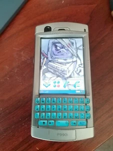 Sony Ericsson P990i in box, fully working, 2GB memory card, Unlocked - Picture 1 of 20