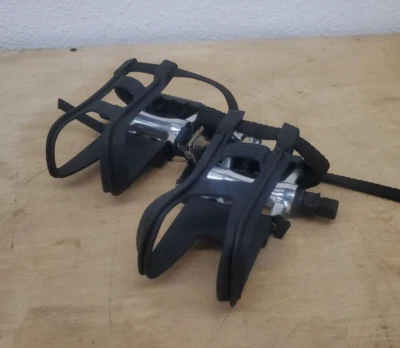 Bicycle Platform Pedals with Plastic Toe Clips and Straps (9/16") - Image 1 of 4