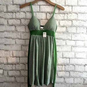 Neu mit Etikett Y2K leichtes Kleid Wet Seal grün gestreift verstellbare Träger Größe Small - Bild 1 von 7