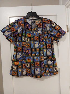 Peaches Sport Halloween Scrub Top Size Large Cute And Sparkly - Image 1 of 4
