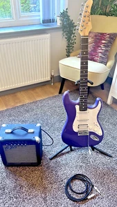 EastCoast ST2 Electric Guitar with 15W amp, cable and travel bag - Picture 1 of 5