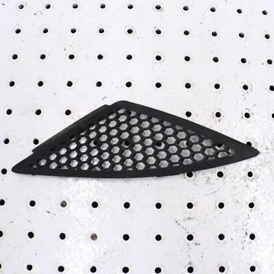 2006 POLARIS FUSION 700 RIGHT HOOD LOUVER SCREEN VENT COVER 5435855-070  - Image 1 of 4