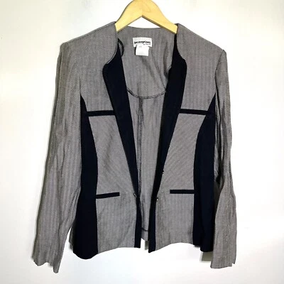 Vintage Perceptions by Irene B Women's 10 Rayon Gray Black Chevron Blazer - Image 1 of 4