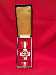 bomberos cruz de honor oro nrw órdenes en estuche - Imagen 1 de 2