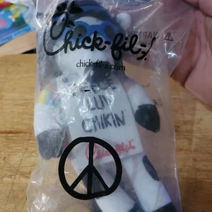 Chick-Fil-A 9” Hippie Tie Dye Cow Plush Toy Peace Peece Luv Chikin Sealed NIP - Picture 1 of 4