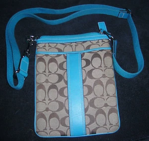 COACH HANDBAG CLUTCH WITH SHOULDER STRAP - Picture 1 of 1