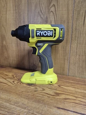 Driver de impacto Ryobi ONE+ 18V (somente corpo) - Verde (PCL235B) - Imagem 1 de 3