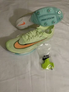 Nike Air Zoom Victory Fast Pack Volt Green Track Spikes CD4385-700 Mens 12 NEW - Picture 1 of 15