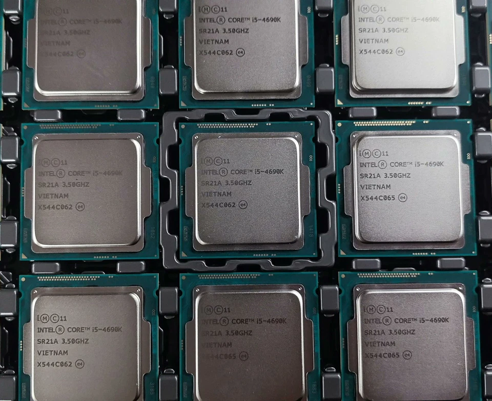 Intel Core i5-4690K SR21A 4-core 3.50GHz 6M LGA1150 88W CPU processor - Image 1 of 1