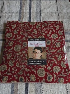 Moda Vive La France By French General .....10 Inch Stacker (Layer Cake).New!!!! - Picture 1 of 2