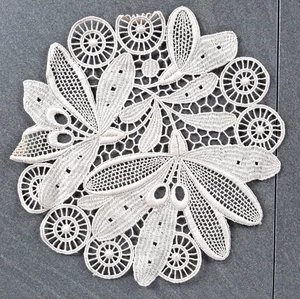 Blume Rundes Spitzendeckchen Handarbeit Deckchen Klöppelspitze Platzdecke Ø21 cm - Bild 1 von 2