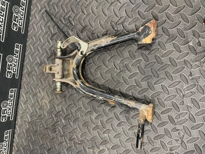 1984 Honda CB125S suporte lateral suporte central e mola - Imagem 1 de 4