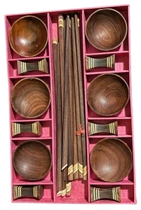 Essstäbchen, Essstäbchenauflagen, kleines Tellerset, asiatische Ware - Bild 1 von 2