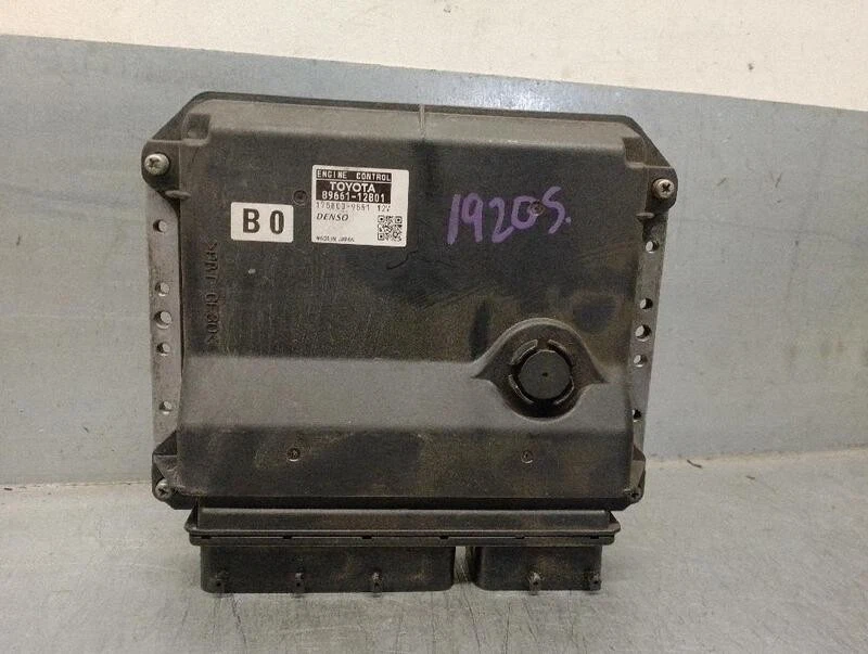 8966112B01 centralina motore per TOYOTA COROLLA (E15) 2.0 TURBODIESEL 4864572 - Immagine 1 di 4