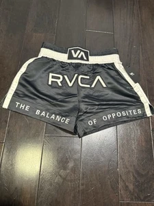 NUEVO CON ETIQUETAS RVCA Muy Pantalones Cortos Tailandeses Satinado Negro Blanco AVYWS00172 Talla Grande - Imagen 1 de 12