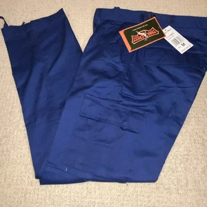 Pantalones tácticos de carga Trailcrest para hombre medianos azul marino estilo #8802 - Imagen 1 de 10