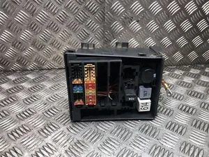 AUDI TT MK2 CABRIOLET 2008-2014 2.0 TFSI FUSE BOX (IN ENGINE BAY) 8J0937503 - Picture 1 of 2