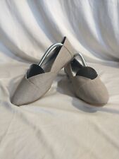 NWOT Kelly & Katie Zoe Women Gray Grey Pointed Toe Flats Slip On Shoes Size 7