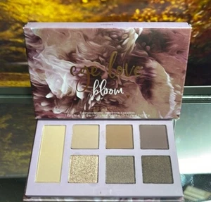 Sephora Cosmetics ~ Eye Love Bloom Eyeshadow Palette ~ Shade Violet ~ BNIB - Picture 1 of 3