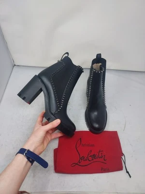 Christian Louboutin EU 38 US 8 Black Out Line Tachuela Tacón Tacón Bota de Cuero Foto 1 de 4