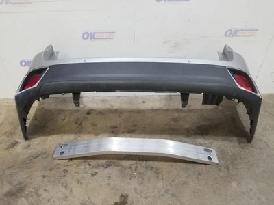 18 2018 TOYOTA HIGHLANDER LIMITED REAR BUMPER ASSEMBLY SILVER WITH PARK ASSIST - Изображение 1 из 4