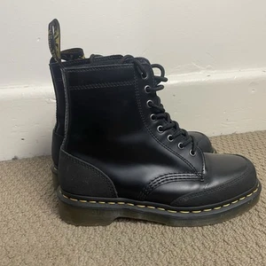 Doc Martens Airwair Boots Mens 7 Womens 8 Black Chelsea Leather - Bild 1 von 13