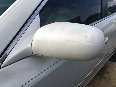 2006 2007 2008 年 Hyundi Azera 左驱动侧二手电动折叠镜 N2 白色 — 第 1/4 张图片