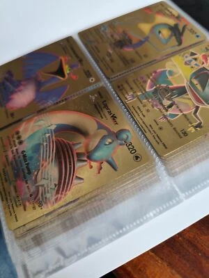 55 cartas Pokémon aleatorias + folleto con 120 cartas 4 cartas por página ¡Nuevo! Foto 1 de 4
