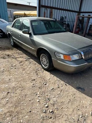 Used Front Left Door Glass Front fits: 2000 Mercury Grand marquis Front Left Gra - Изображение 1 из 4
