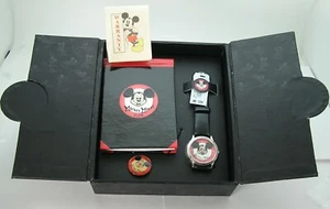 Stunning NIB Mickey Mouse Club Men's 35mm Fossil Watch w/Lapel Pin Notebook Inst - Picture 1 of 5