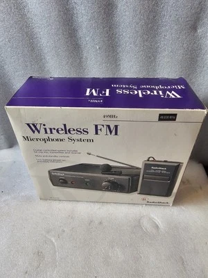 RADIO SHACK  FM wireless microphone system 32-1221B; 49.830 MHz - Image 1 of 4