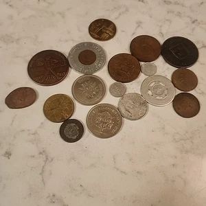 Vintage Trade Tokens Lot Canada Goo Luck Tokens Etc - Bild 1 von 8
