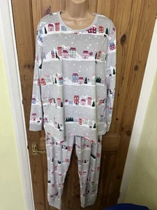 Primark Women’s Pyjama Set Christmas Size Uk 14/16 - Picture 1 of 6