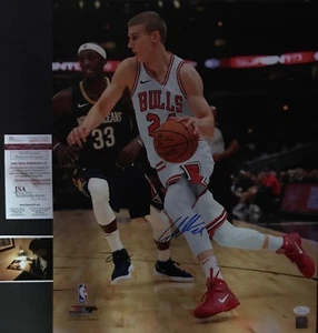 Lauri Markkanen Chicago Bulls Autographed Signed 16x20 Photo JSA WITNESS COA C - Picture 1 of 1