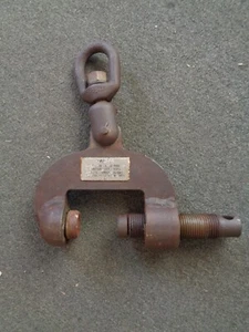 J.C. Renfroe RSCDR-00.50-A   Model RSC Lifting Clamp 1/2 Ton 1/8-3" Capacity - Picture 1 of 5