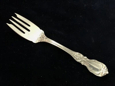 Cubiertos de ley Reed and Barton, borgoña, tenedor para ensaladas, 6 1/2 pulgadas Foto 1 de 4