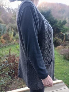 Lily & Me SLEEVELESS grey cardigan , Size 14, unused. - Picture 1 of 10