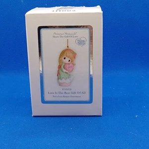 Precious Moments Ornament 111002, Love is the Best Gift of All dtd 2011 - BC-3 - Picture 1 of 2