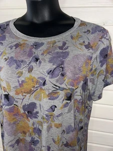 Torrid Größe 0 (LARGE - 12) grau lila Aquarell Blumen super weich T-Shirt Top gebraucht, in einwandfreiem Zustand - Bild 1 von 12