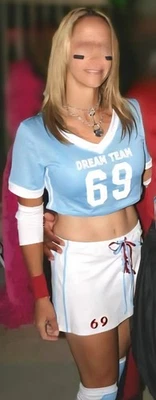 Elegante Momentos Sexy Jugador de Fútbol Disfraz Dream Team 69 Grande Foto 1 de 4