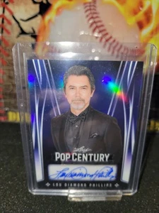 Tarjeta autógrafa Leaf Pop Century Lou Diamond Phillips 2025/3 azul - Imagen 1 de 2