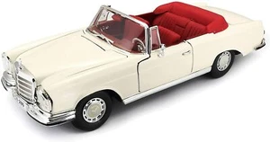 Maisto 531811 - Model samochodu - Mercedes 280SE Cabrio '66 (krem, skala 1:18) - Zdjęcie 1 z 1